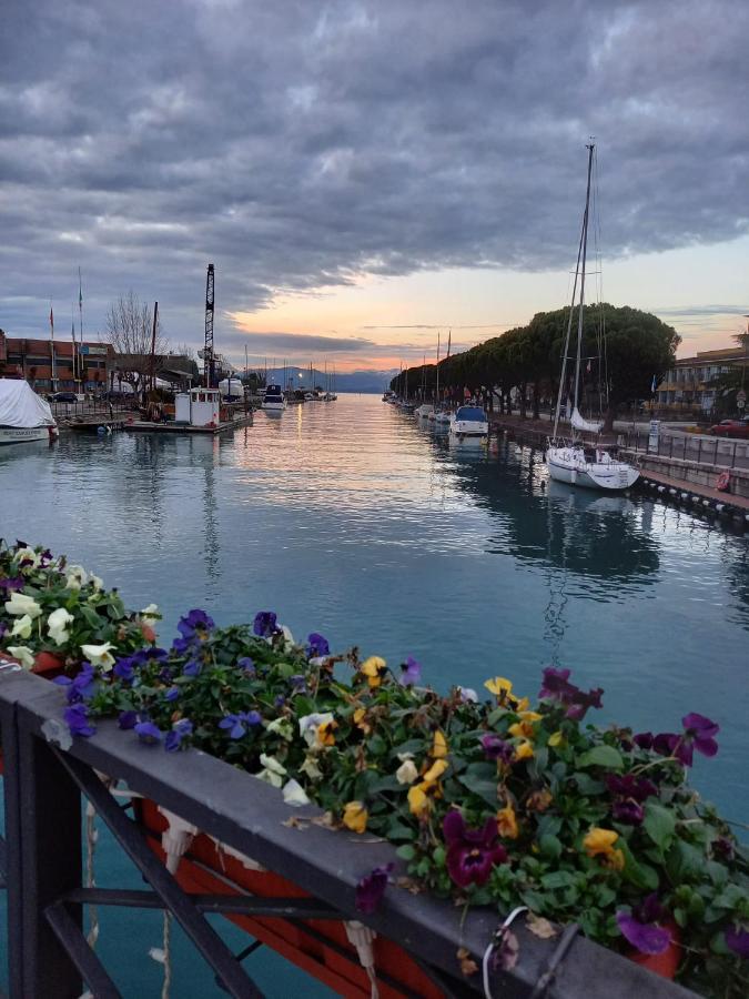 Il Nido Della Civetta Villa Sirmione Buitenkant foto